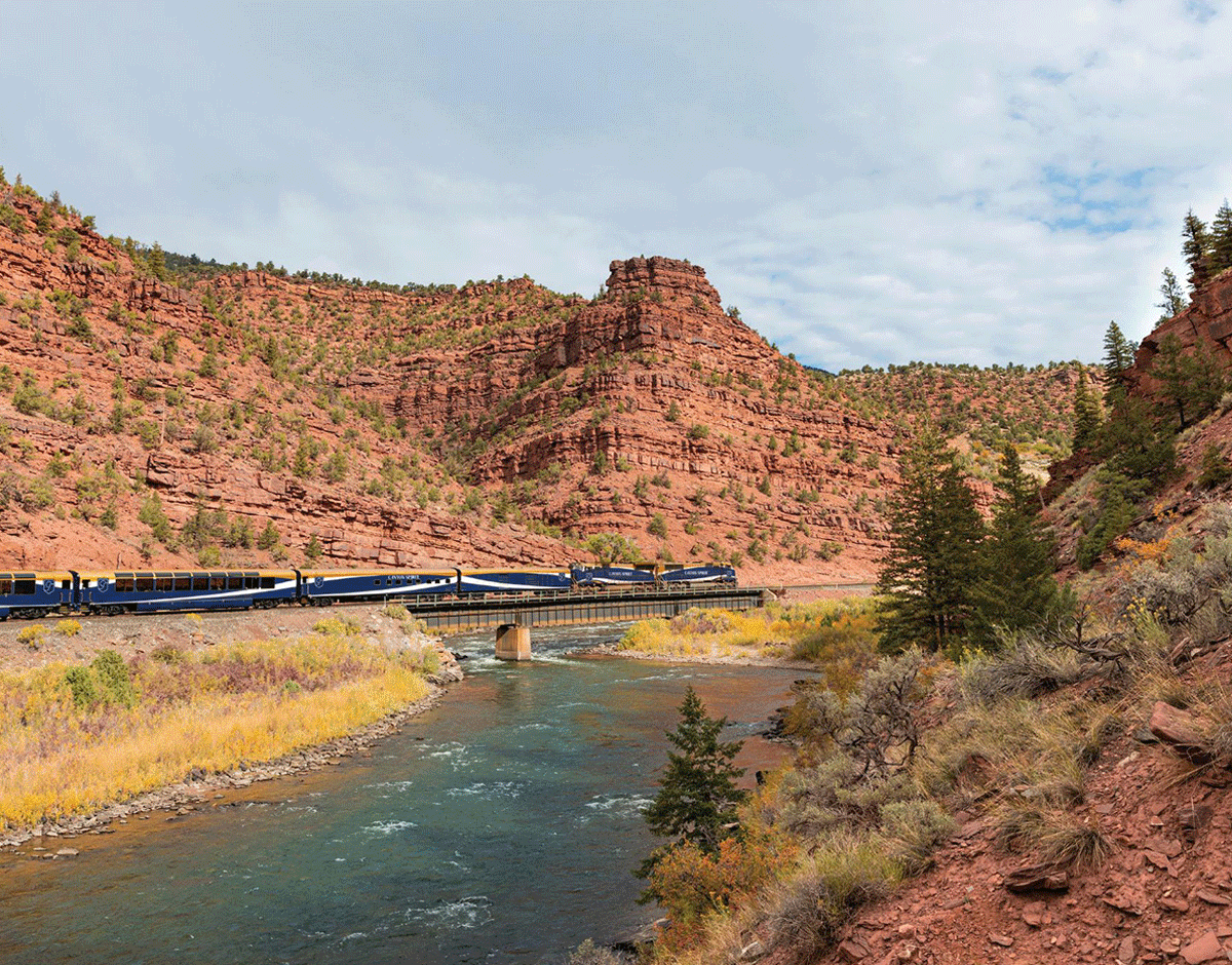 GIF banner featuring rotating images of Rocky Mountaineer and Canyon Spirit.